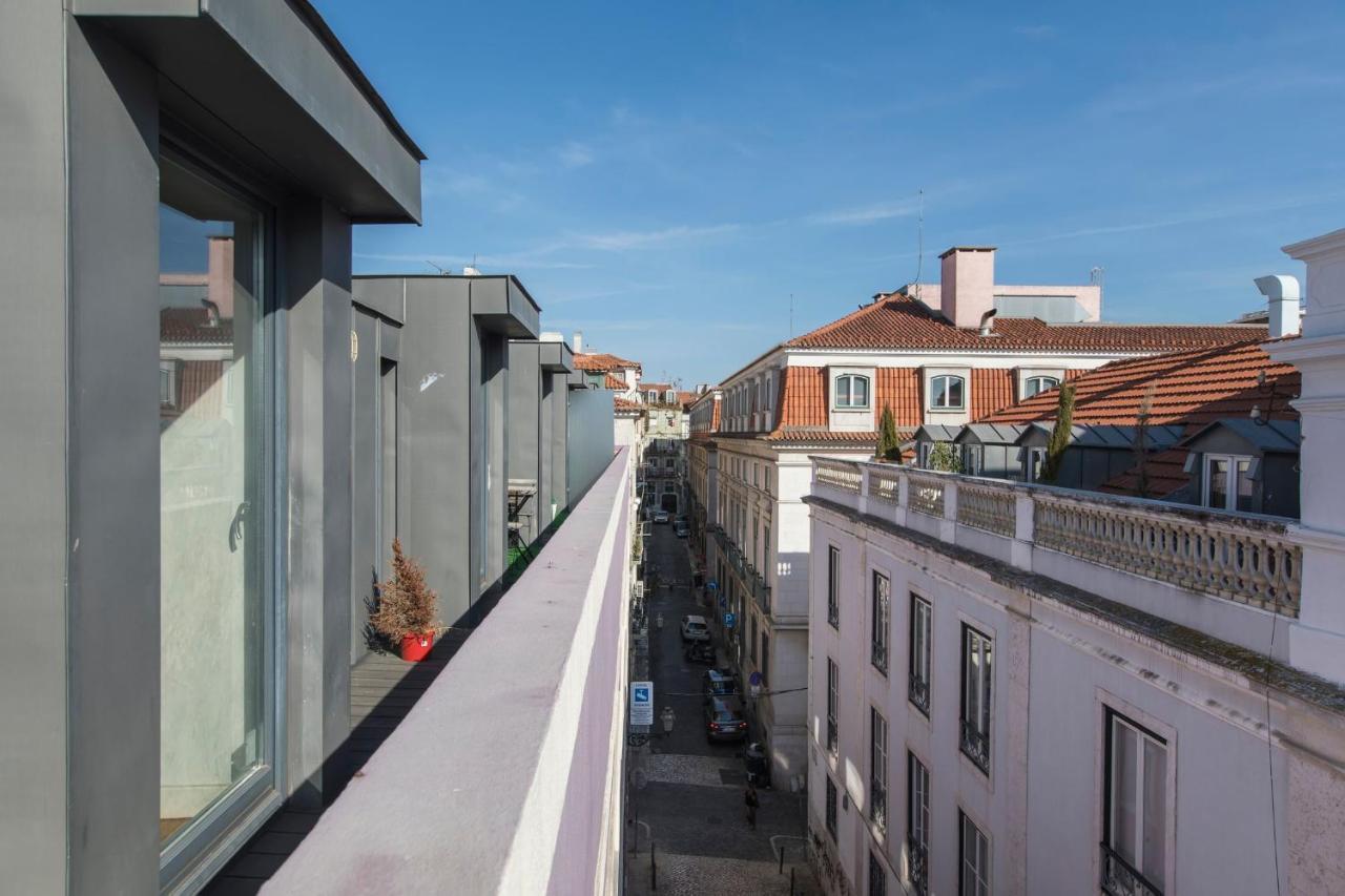 Bairro Alto Stunning Flat With Balcony By Lovelystay Lisbon Exterior photo