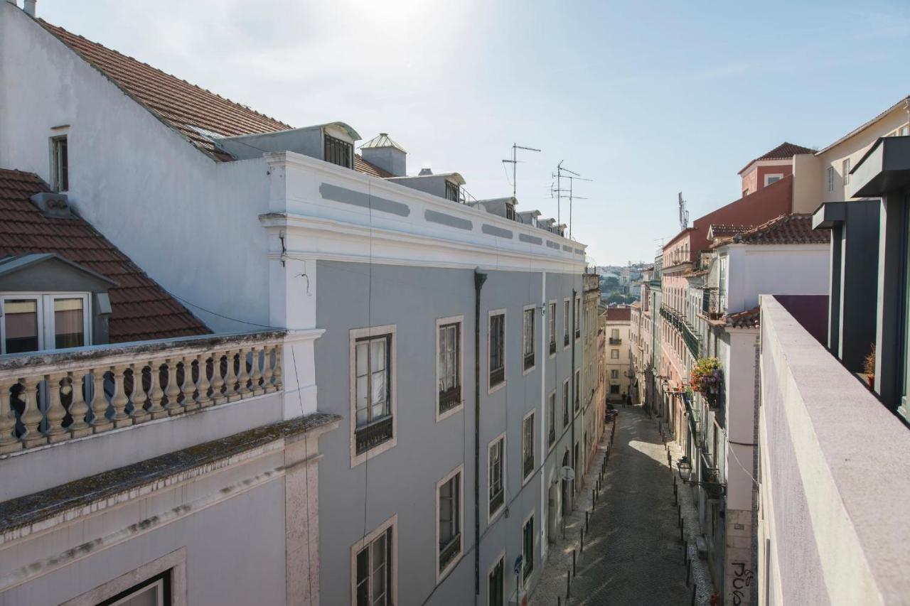 Bairro Alto Stunning Flat With Balcony By Lovelystay Lisbon Exterior photo