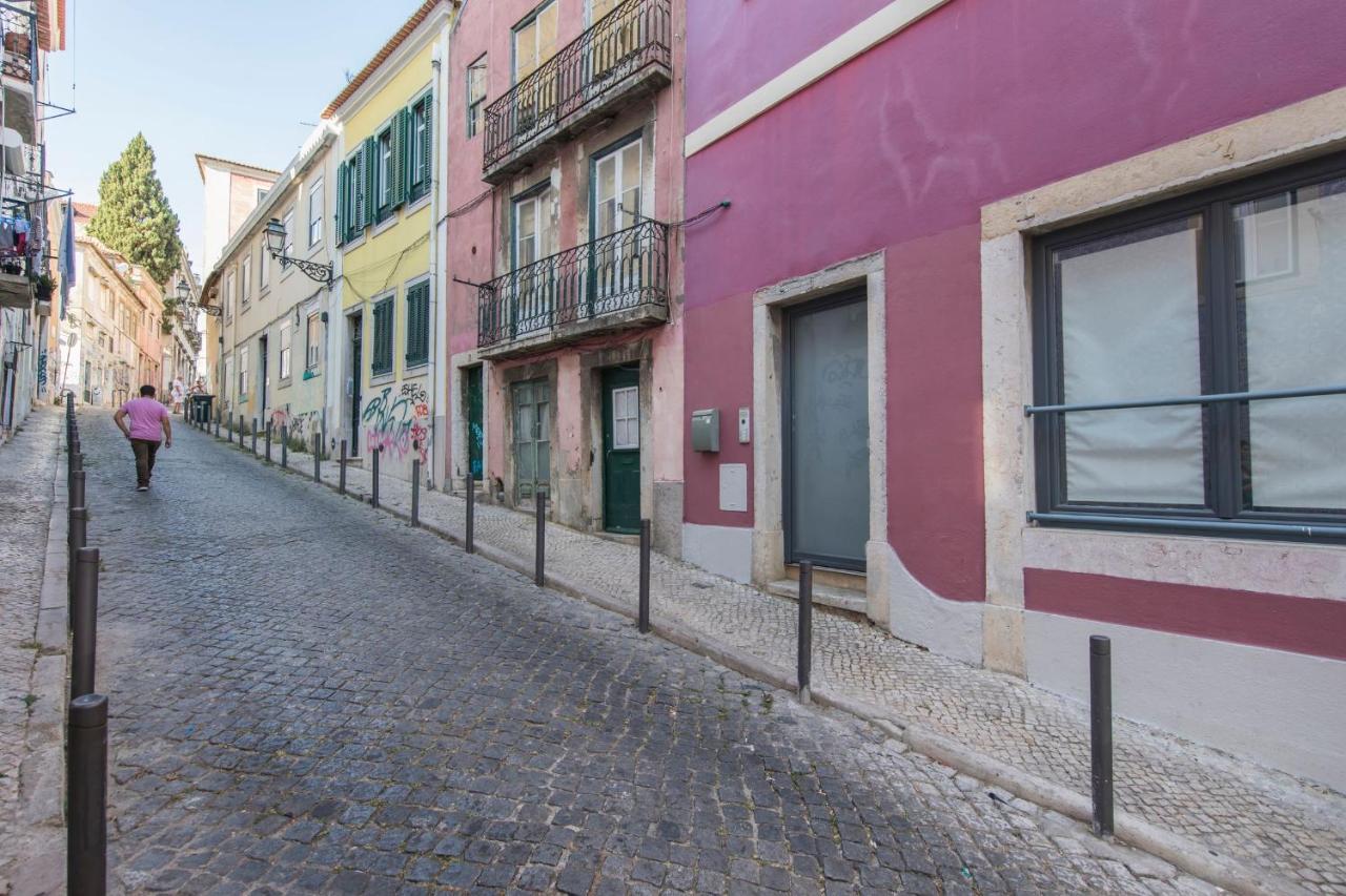 Bairro Alto Stunning Flat With Balcony By Lovelystay Lisbon Exterior photo