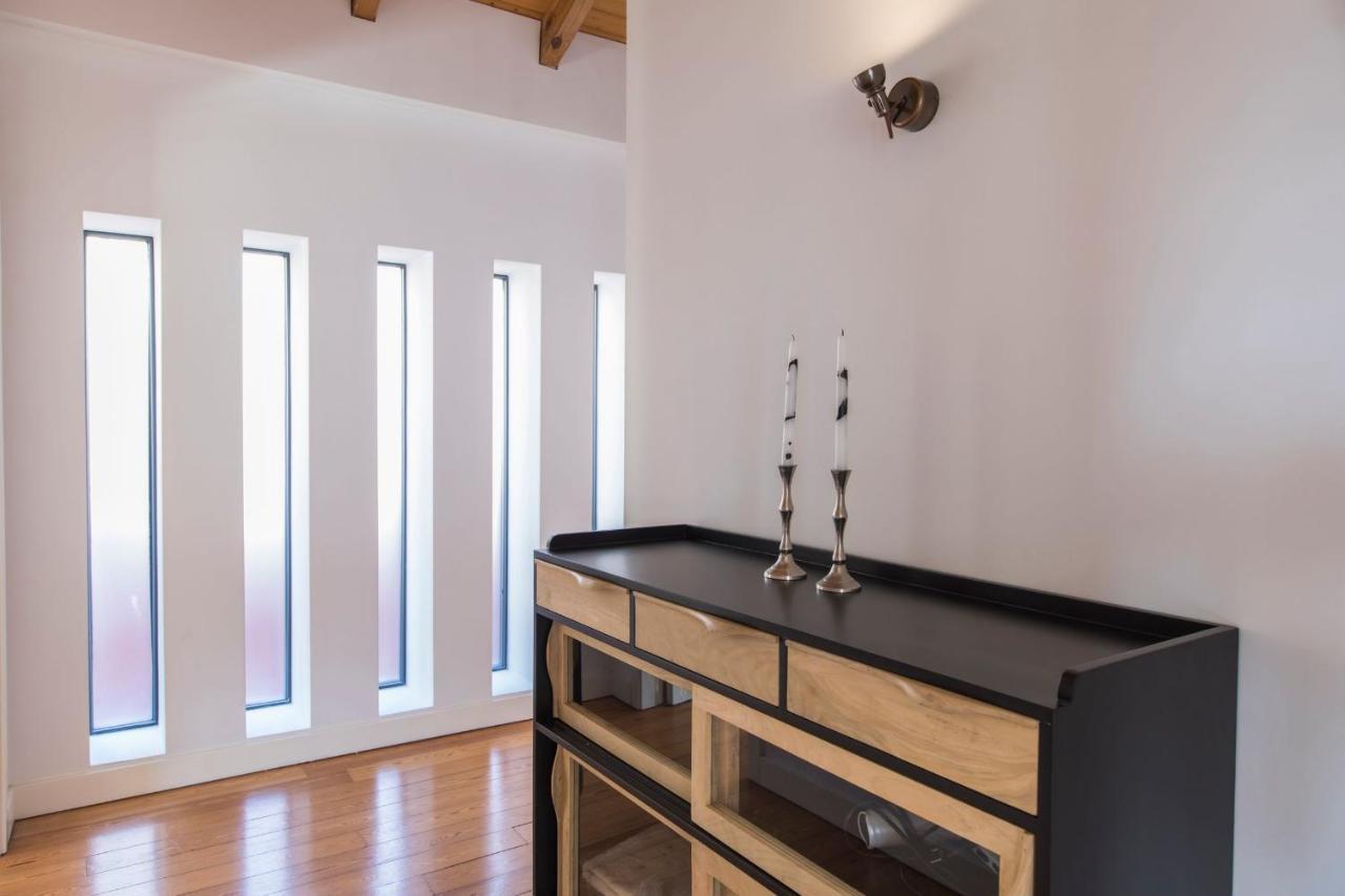 Bairro Alto Stunning Flat With Balcony By Lovelystay Lisbon Exterior photo