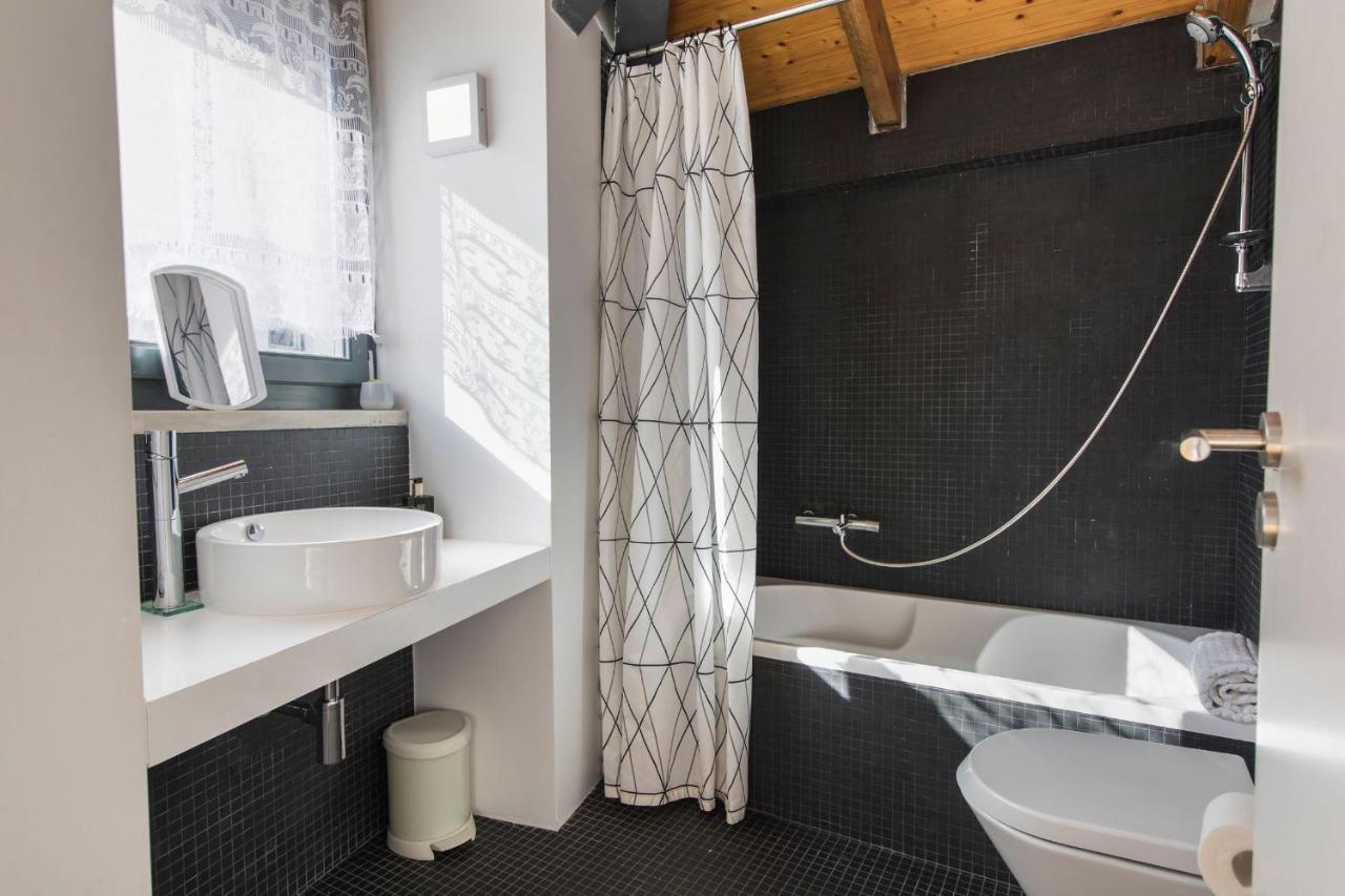 Bairro Alto Stunning Flat With Balcony By Lovelystay Lisbon Exterior photo