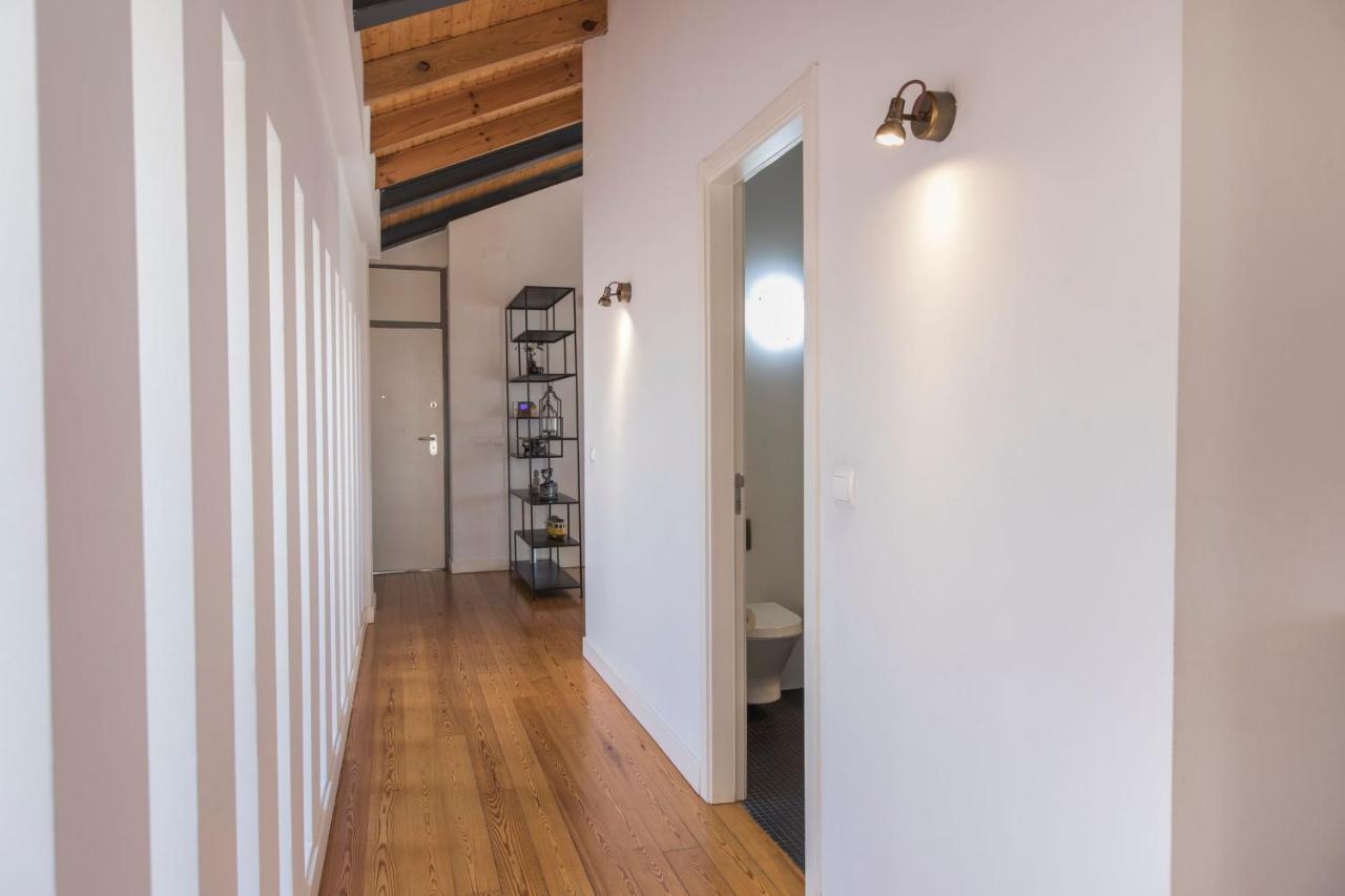 Bairro Alto Stunning Flat With Balcony By Lovelystay Lisbon Exterior photo